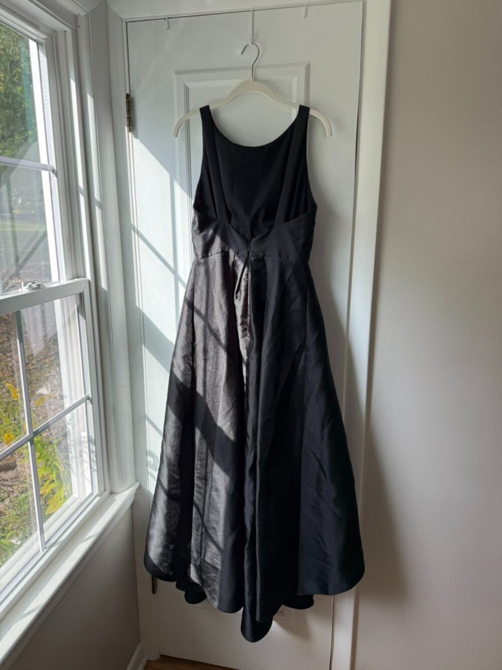 Alfred Sung Dress | Style D706 Size: 8 | Black - Picture 3 of 7
